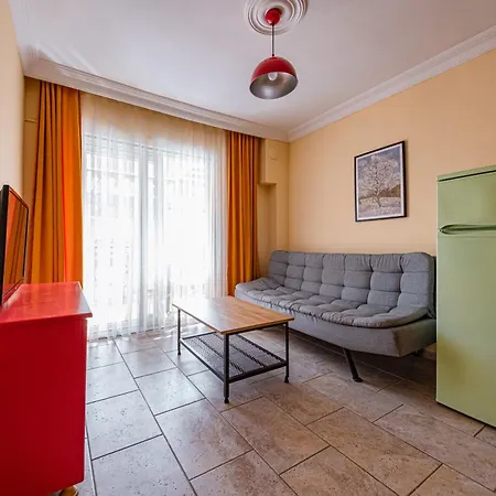 Ten Apart Hotel