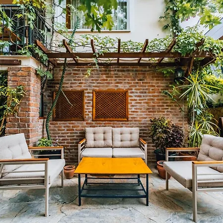 Апарт-отель Ten Apart Hotel