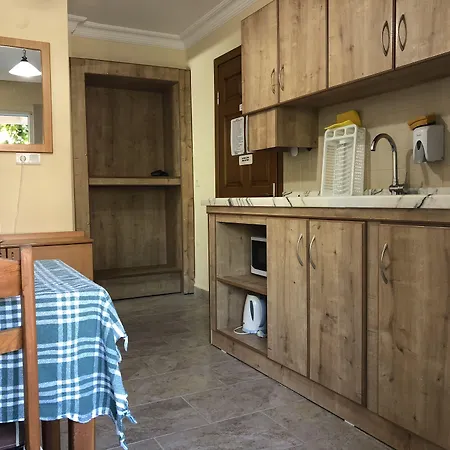 Ten Apart Hotel Апарт-отель