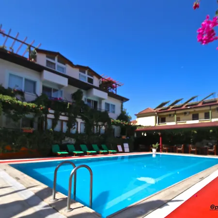 Апарт-отель Ten Apart Hotel 4*