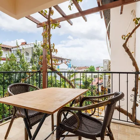Ten Apart Hotel Апарт-отель 4*