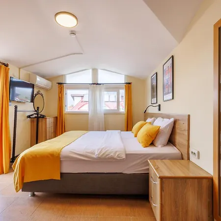 Ten Apart Hotel Апарт-отель