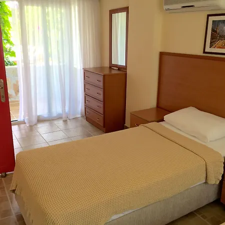 Ten Apart Hotel