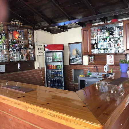 מלון דירות Ten Apart Hotel 4*