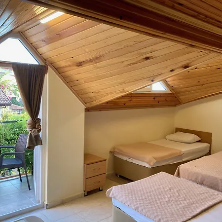 מלון דירות Ten Apart Hotel