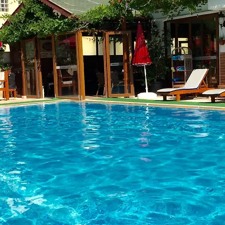 Ten Apart Hotel Lägenhetshotell Fethiye