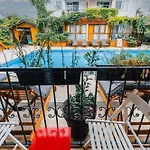 Ten Apart Hotel Lägenhetshotell 4*
