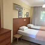 Ten Apart Hotel