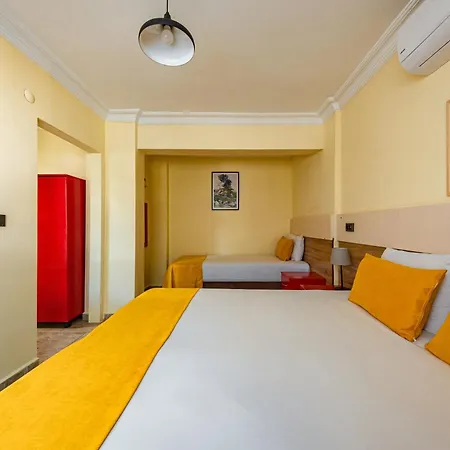 Ten Apart Hotel 4*