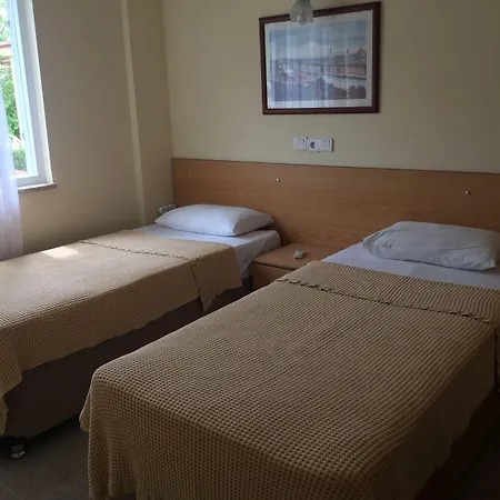 Ten Apart Hotel 4*