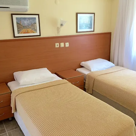 Ten Apart Hotel