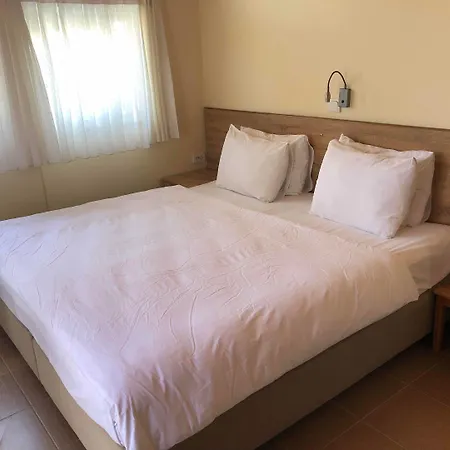 Ten Apart Hotel Apartahotel