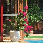 アパートホテル Ten Apart Hotel