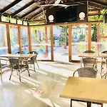 Aparthotel Ten Apart Hotel 4*